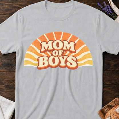 Mom of Boys Retro Sunset T-shirt