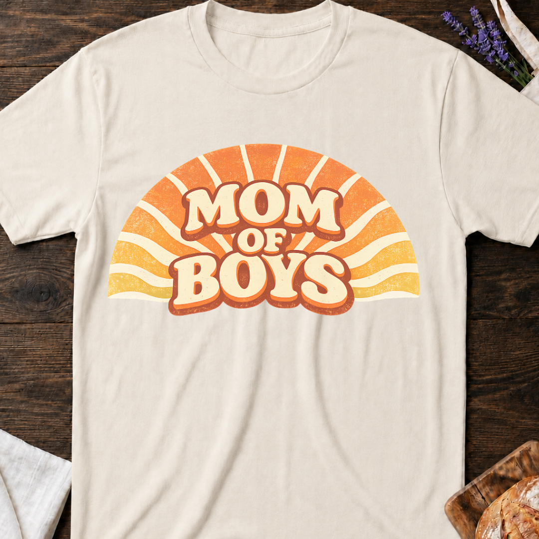 Mom of Boys Retro Sunset T-shirt