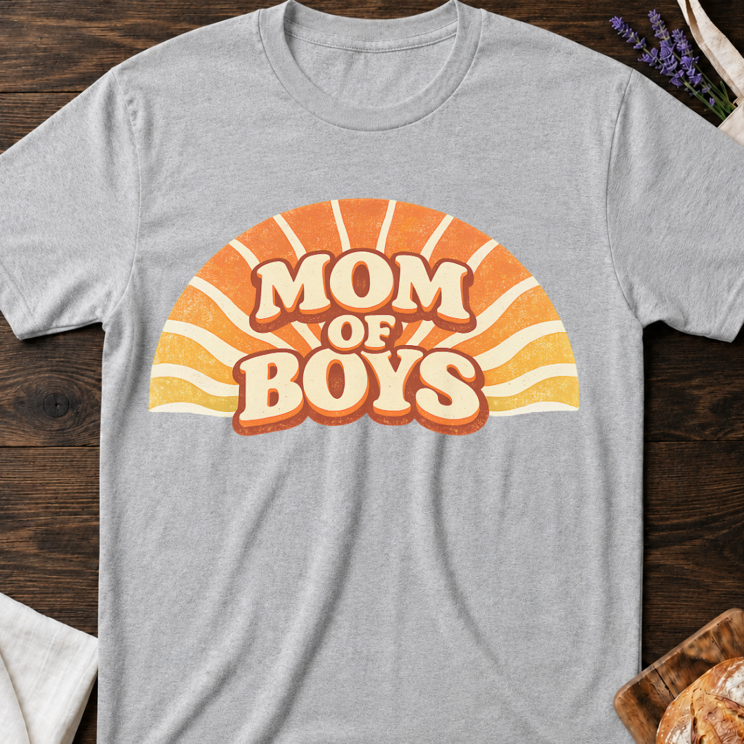 Mom of Boys Retro Sunset T-shirt