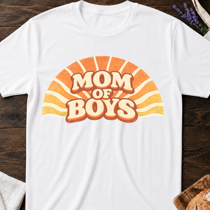 Mom of Boys Retro Sunset T-shirt